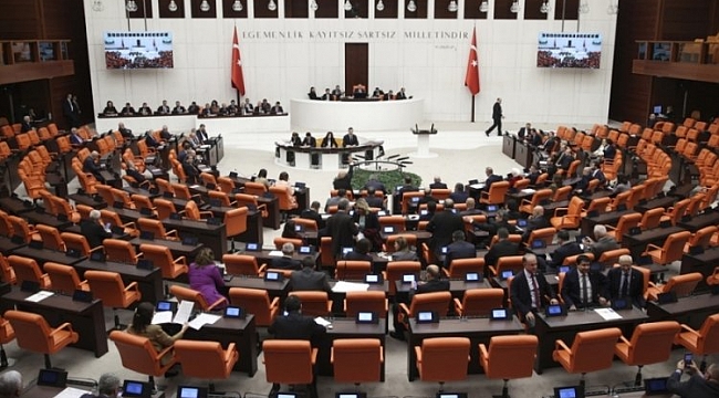 Ekonomiye ilişkin torba kanun teklifi komisyondan geçti