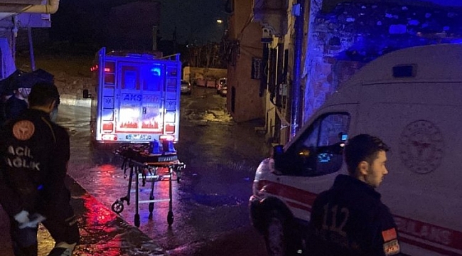 İzmir'de sağanak yağış etkili oldu