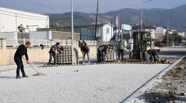 İznik'te merkez ve taşrada çalışmalar aralıksız sürüyor