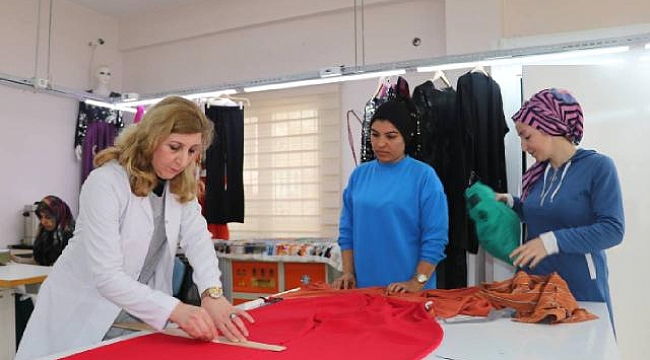 Batmanlı kadınlar kişisel becerilerini geliştiriyor