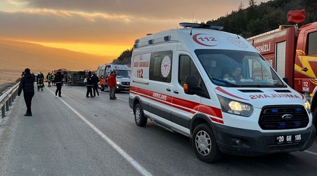 Denizli'de feci kaza can aldı