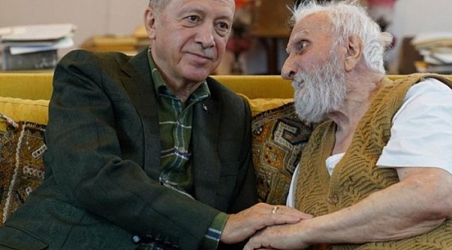 Erdoğan, neyzen Niyazi Sayın'ı evinde ziyaret etti