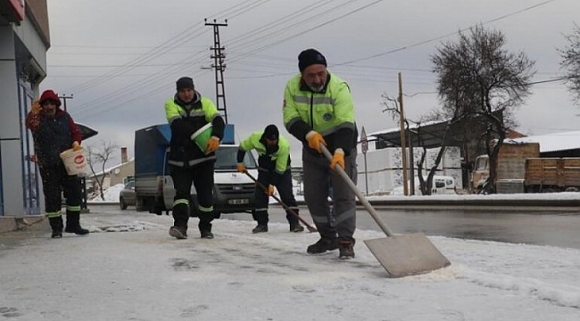 Eskişehir'de kar yağışı etkili oldu