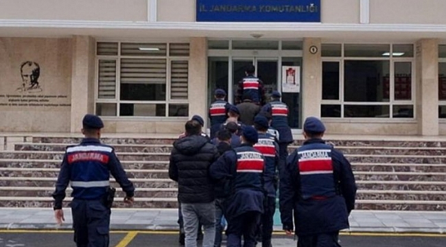 Mersin'de göçmen kaçakçılığı operasyonu