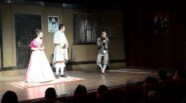 Moliere'in Cimrisi İnegöllülerle buluştu