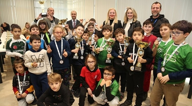 Nilüfer'de hamleler şampiyonluk için