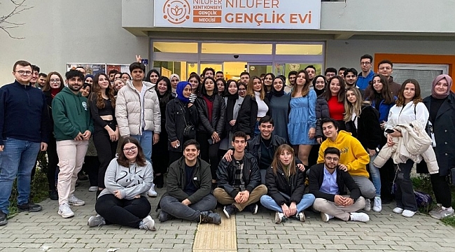 Nilüfer Gençlik Evi'ne büyük ilgi