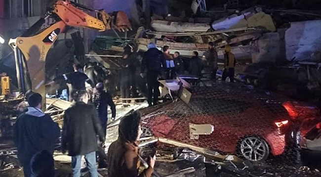 Gaziantep'te enkaz altında kalan genç yürekleri dağladı