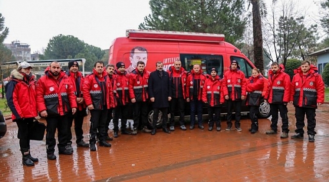 Gürsu Belediyesi 18 personeli ile yola çıktı