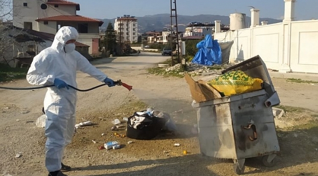 Osmangazi Belediyesi deprem bölgesini ilaçlıyor