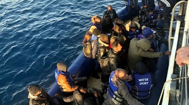 31 kaçak göçmen ege karasularında kurtarıldı