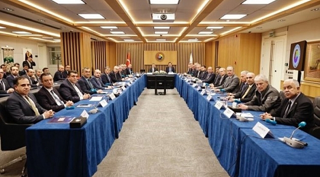Bakan Nebati, TOBB yönetimini ziyaret etti