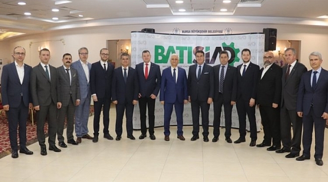 BATISİAD'da Ahmet Er güven tazeledi