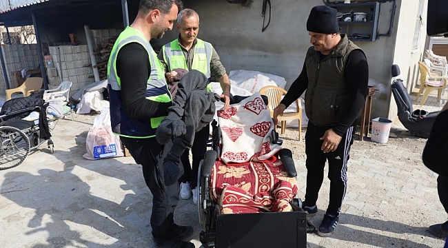 Bursa, deprem bölgesinde yaraları sarıyor