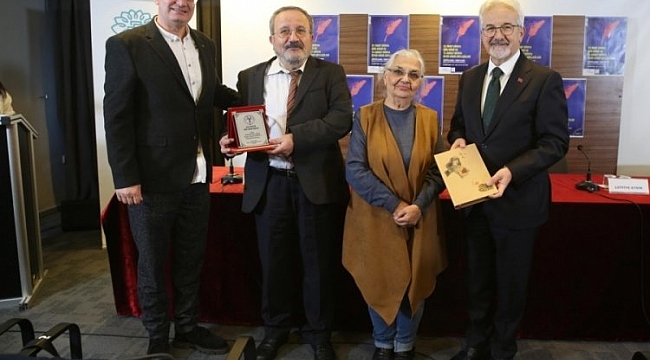 BUYAZ Şiir ve Öykü Onur Ödülleri sahiplerine verildi