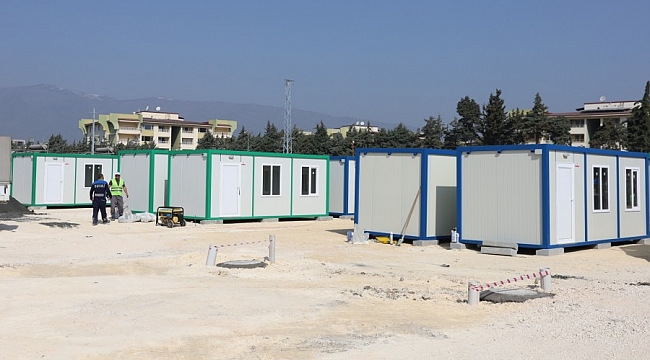 Büyukşehir'den geçici barınmaya hızlı çözüm