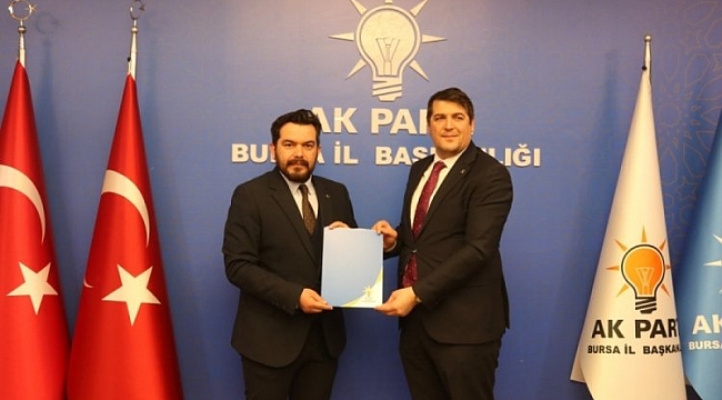 Ekonomist Yüksel Okşak, AK Parti Bursa'dan Milletvekili aday adayı oldu
