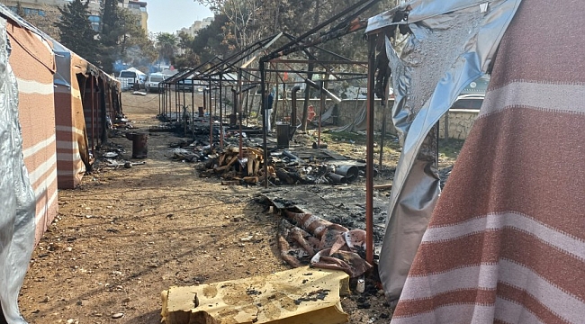 Kahramanmaraş'ta çadır kentte yangın çıktı