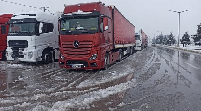 Konya'da Mart ayında kar etkili oldu