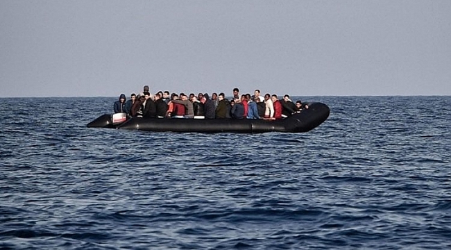 Madagaskar'da göçmen gemisi battı