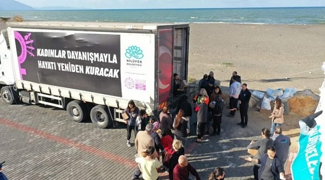 Nilüferli kadınlar 8 Mart'ta deprem bölgesini unutmadı