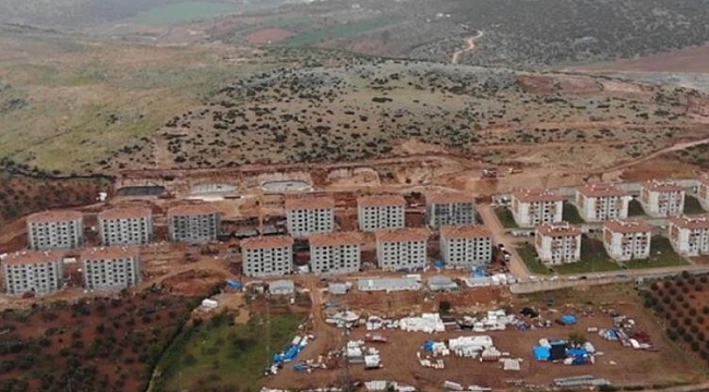 Pazarcık'ta ilk yerleşim yerine geri dönüyor
