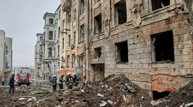 Rusya, Ukrayna'yı hipersonik füzelerle vurdu