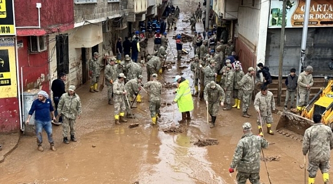 Şanlıurfa'da sel temizliği!