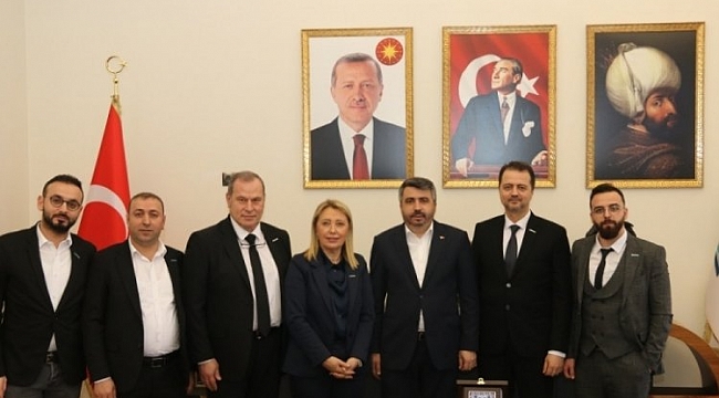 TEKSİDER, Başkan Yılmaz'ı makamında ziyaret etti