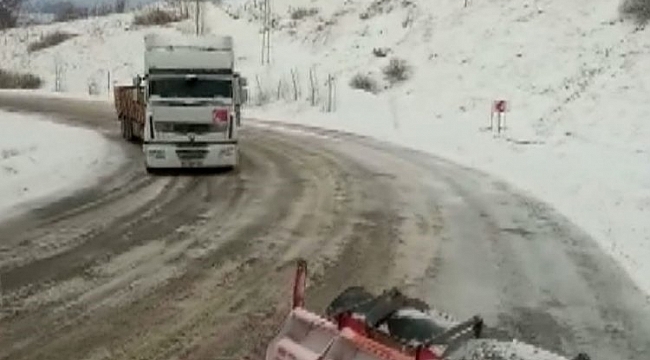 Tunceli'de karla mücadele çalışmaları sürüyor