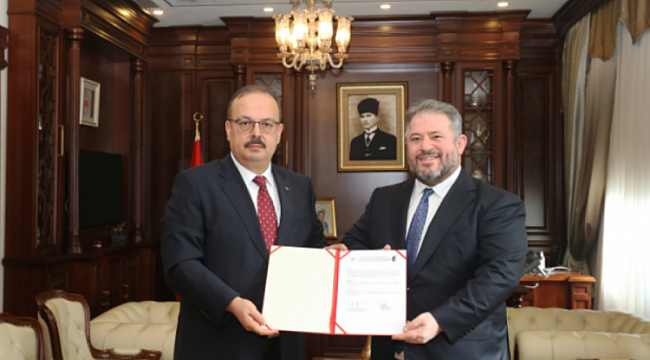 Vali Canbolat ile Alagöz arasında imza protokolü