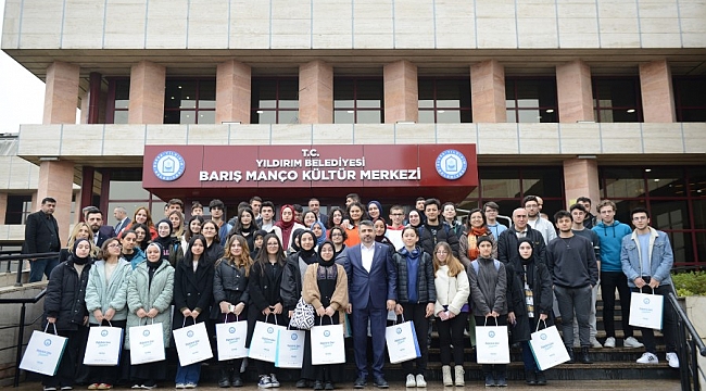 Yıldırım'dan depremzede öğrencilere TYT-AYT desteği