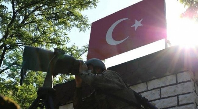 Yunanistan'dan Türkiye'ye itilen 3 FETÖ mensubu yakalandı