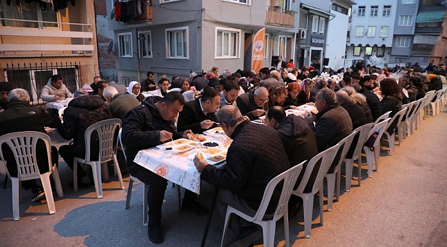 Başkan Sertaslan, Gemliklilerle iftarda buluştu
