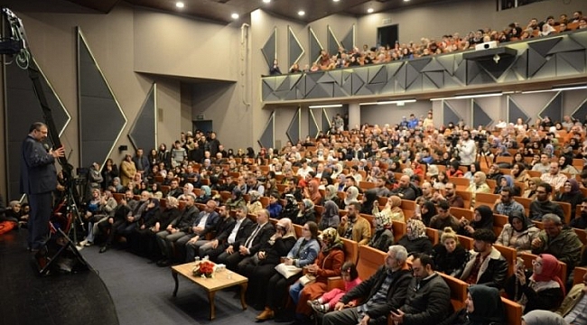 Yazar Hayati İnanç, Bursalılarla buluştu