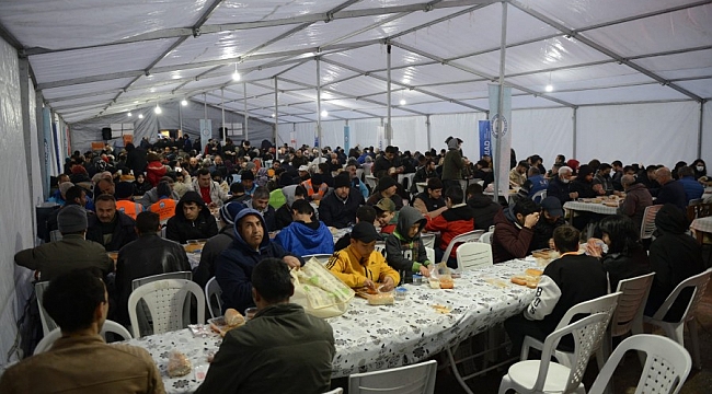 Yıldırım'da Ramazan yardımları sürüyor