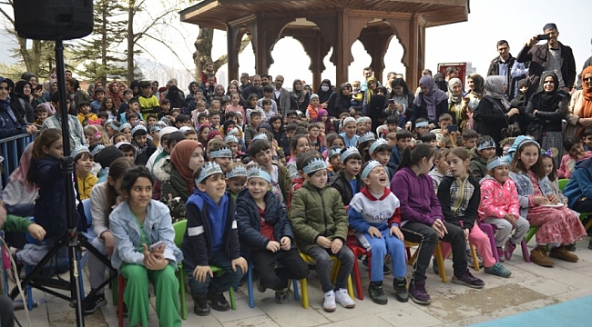 Yıldırım'da tekne orucu tutan minikler erken iftar yaptı