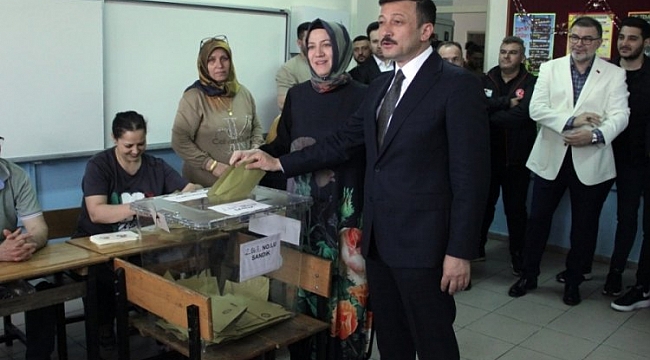 AK Partili Hamza Dağ, oyunu kullandı