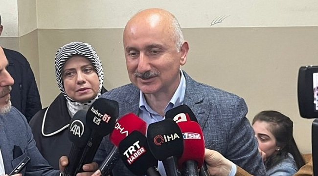 Bakan Karaismailoğlu, oyunu kullandı