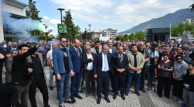 Büyükşehir işçisi bayram yaptı