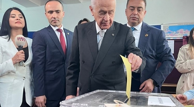 Devlet Bahçeli oyunu kullandı