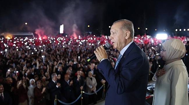 Erdoğan balkon konuşmasını yaptı