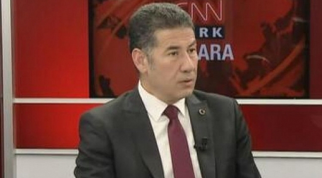 Sinan Oğan'ın el hareketi gündem oldu