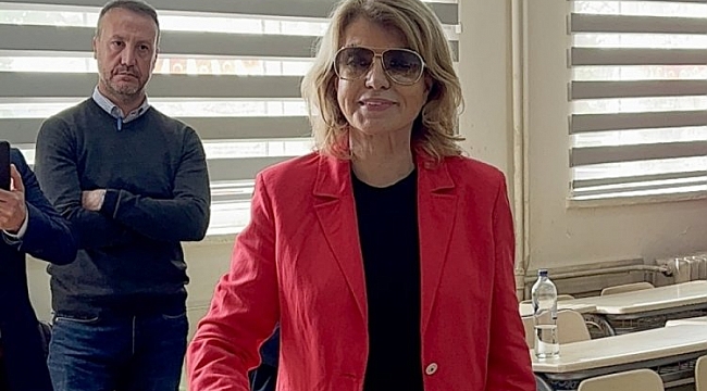 Tansu Çiller oyunu kullandı
