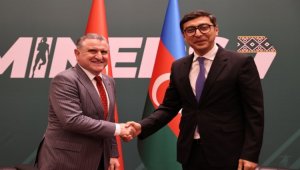 Bakan Osman Aşkın Bak Bakü'de