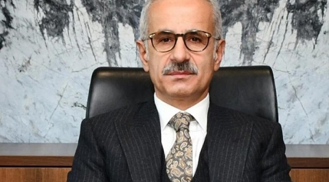 Bakan Uraloğlu görevi teslim aldı