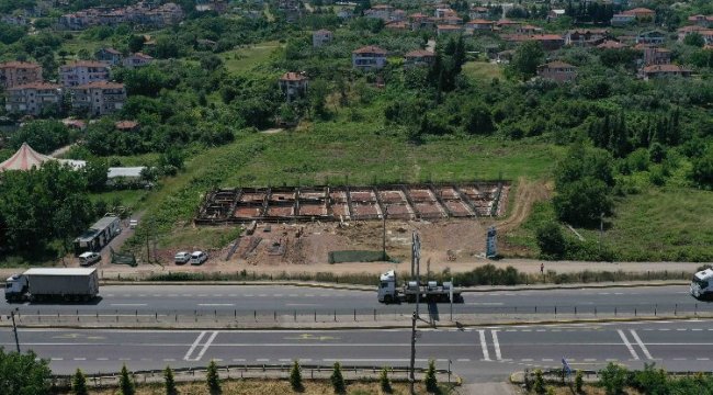 Bir otobüs terminali de Karamürsel’e