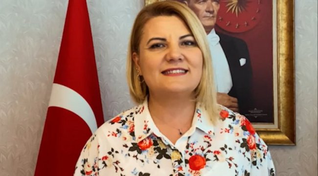 İzmit'te 102'nci yıl coşkusu