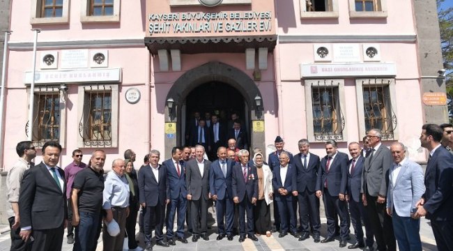 Kayseri protokolü bayramlaşma töreninde