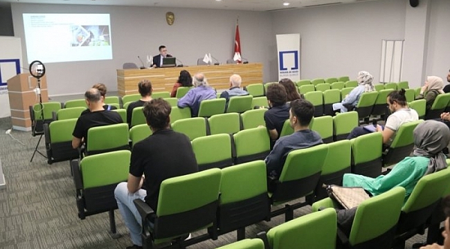 Mimarlar Odası Bursa şubesinde 'şantiye' konusu konuşuldu